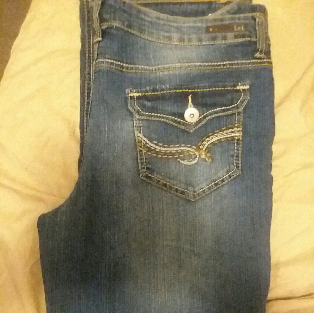 Jeans